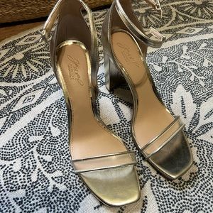 Jewel Badgley Mischka heeled sandals size 9.5 - never worn